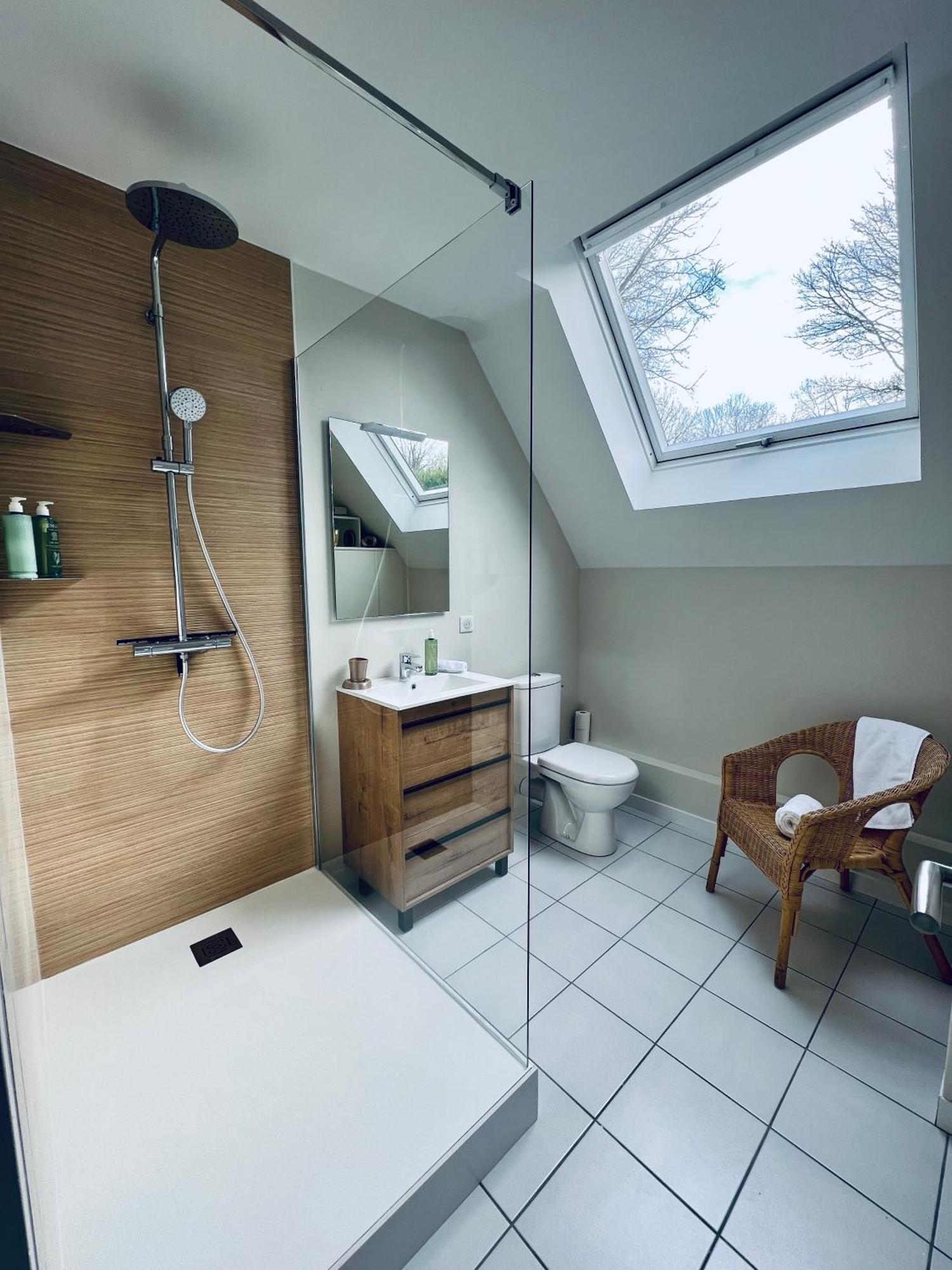 Le Manamour, Style Appart Hotel A 10 Min De Nevers Garchizy Buitenkant foto